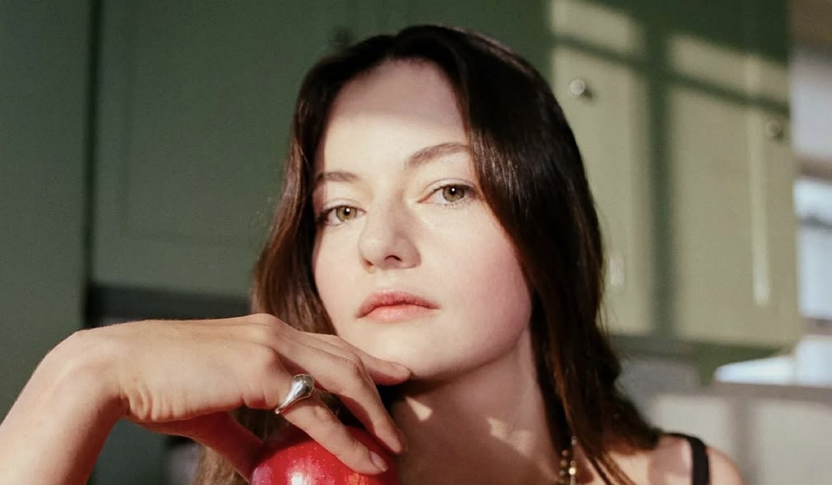 Mackenzie Foy Per Teen Vogue Credits Kristin Ellis Via Instagram