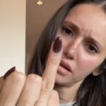 Nina Dobrev Su Tiktok