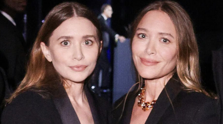 Olsen Twins Ai Cfda Fashion Awards Credits Via Ig Matteo Prandoni Bfa Lindsay Peoples Via The Cu