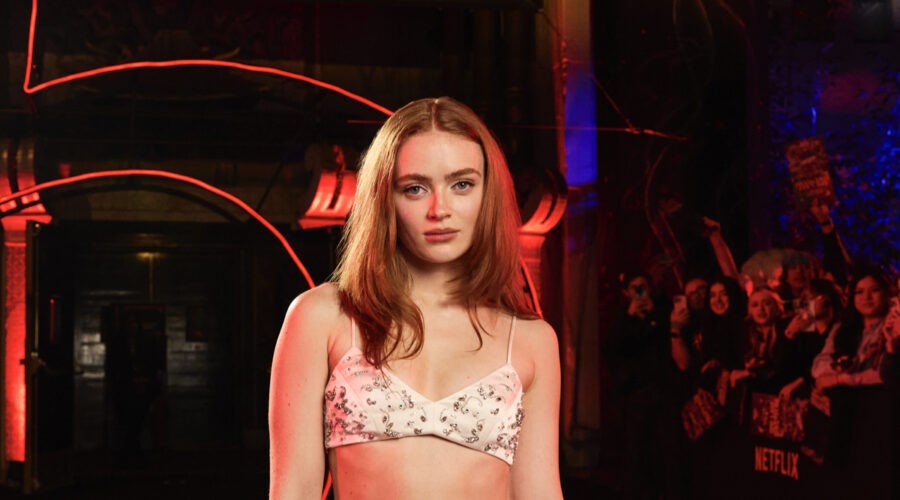 Sadie Sink Alla Premiere Di Stranger Things 5 Credits Netflix