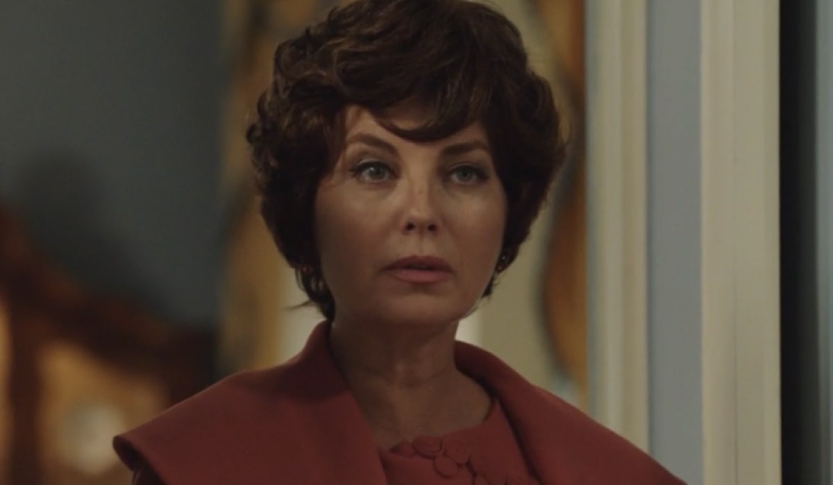 Vanessa Gravina (Adelaide di Sant'Erasmo) in una scena della puntata 61 de “Il Paradiso Delle Signore 10”. Credits: Rai.