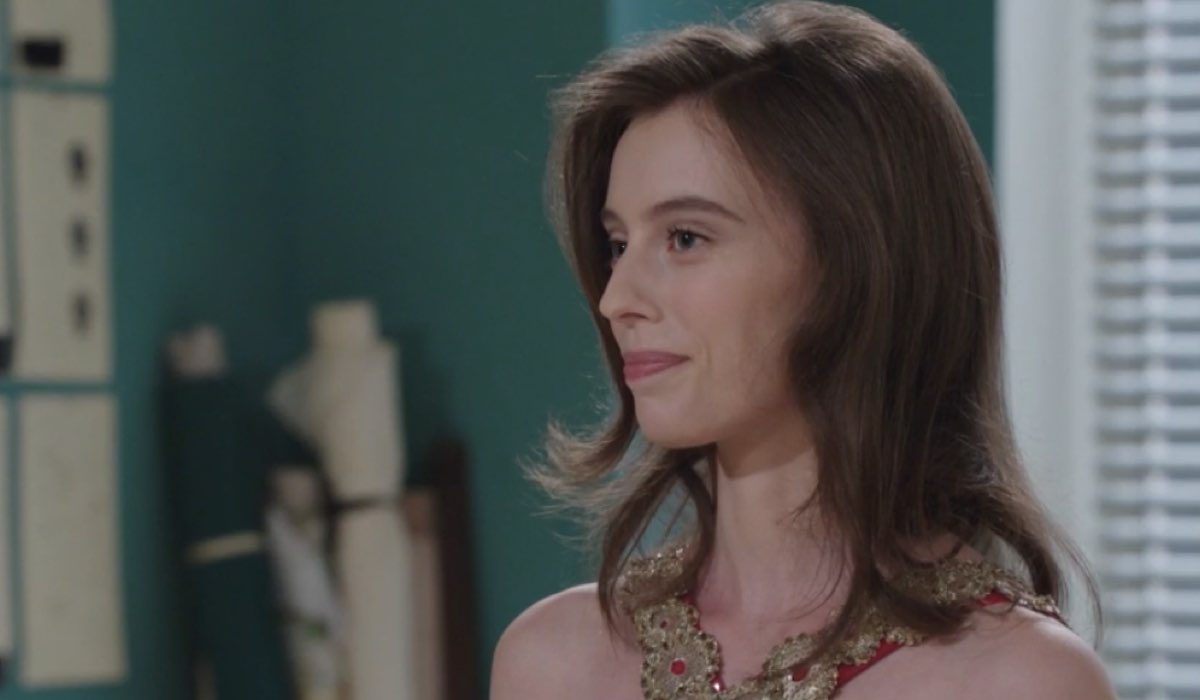 Sofia Pieroni (Chiara Brugnoli) in una scena della puntata 65 de “Il Paradiso Delle Signore 10”. Credits: Rai.