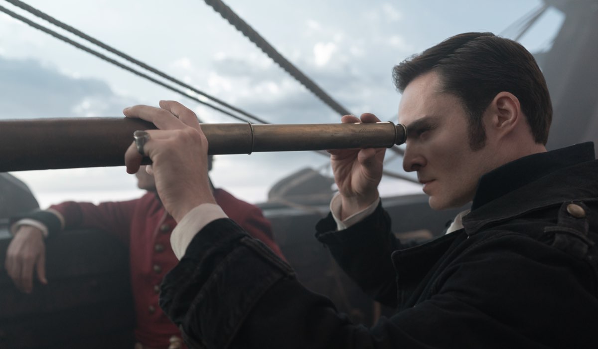 Ed Westwick (Lord James Brooke) in una scena di “Sandokan”. Credits: Rai.