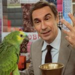 Fabrizio Gifuni (Enzo Tortora) in una scena di “Portobello”, per la regia di Marco Bellocchio. Credits: Anna Camerlingo/HBO Max Italia.