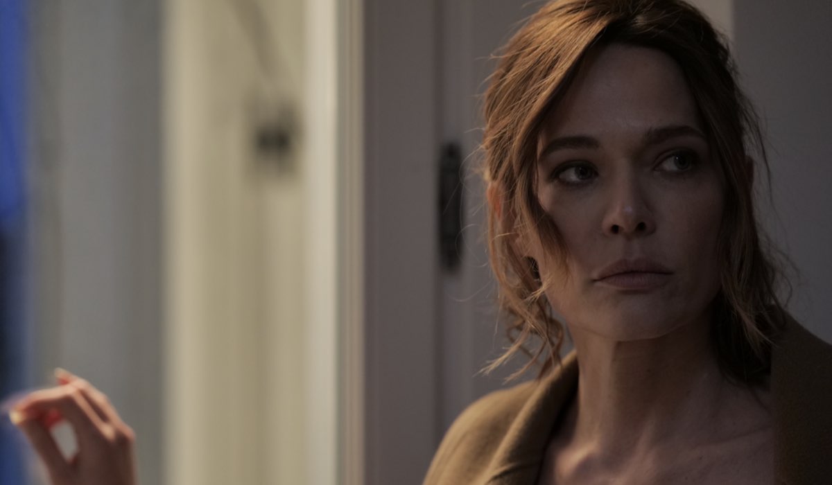 Laura Chiatti (Valentina Colombo) in una scena di “Se fossi te”. Credits: Rai.