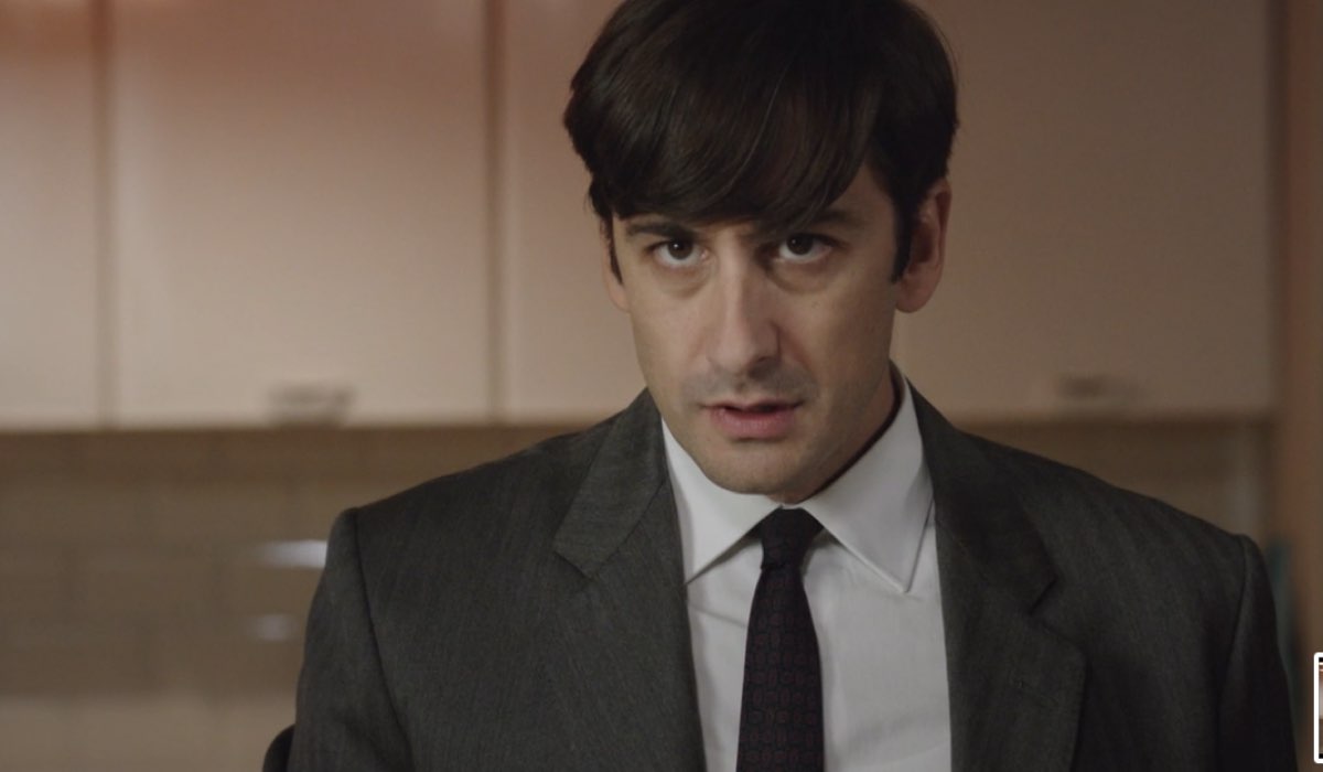 Piero Cardano (Mario Oradei) in una scena della puntata 74 de “Il Paradiso Delle Signore 10”. Credits: Rai.