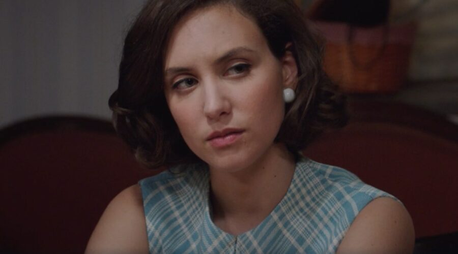 Silvia Bruno (Agata Puglisi) in una scena della puntata 7 de “Il Paradiso Delle Signore 10”. Credits: Rai.