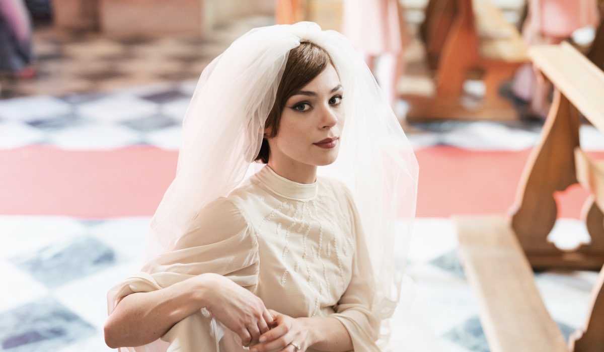 Bianca Panconi (Virginia Corvara) in una scena di “Cuori 3”. Credits: Rai.