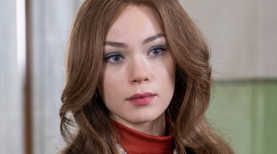 Bianca Panconi (Virginia Corvara) in una scena di “Cuori 3”. Credits: Rai.