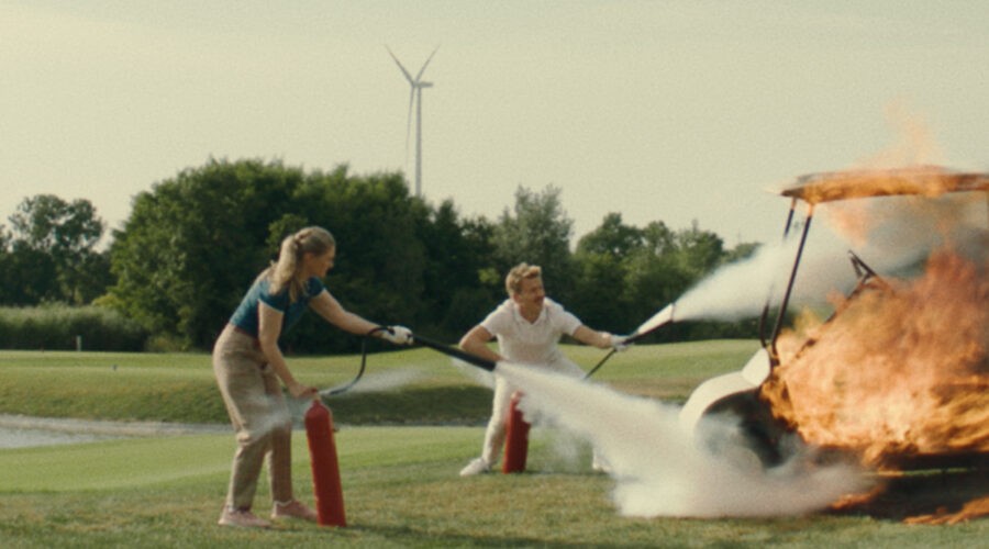 Immagine Di Scena Di Peacock Credits IwonderfullImmagine Di Scena Di Peacock Credits Iwonderfull