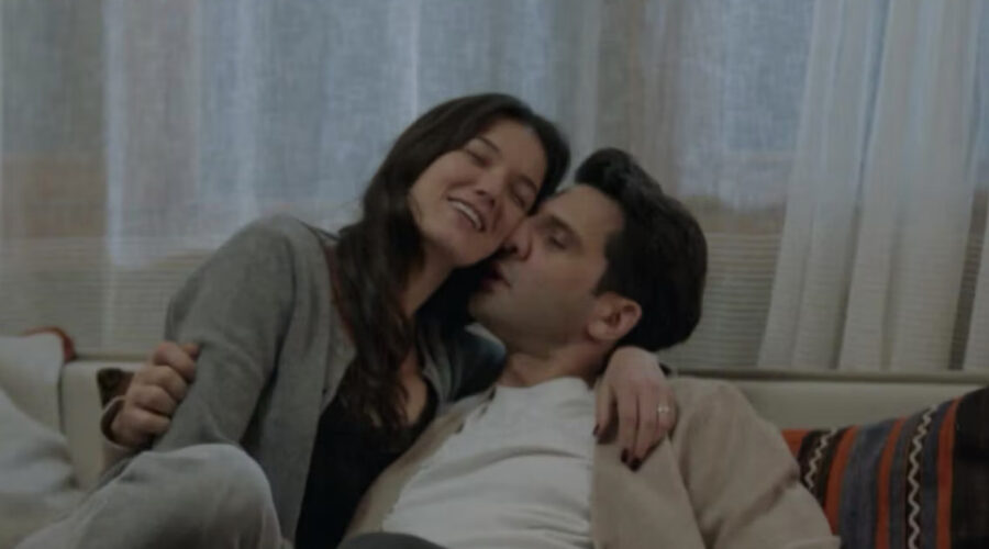 Una Scena Di Segreti Di Famiglia 3 Credits Mediaset Infinity