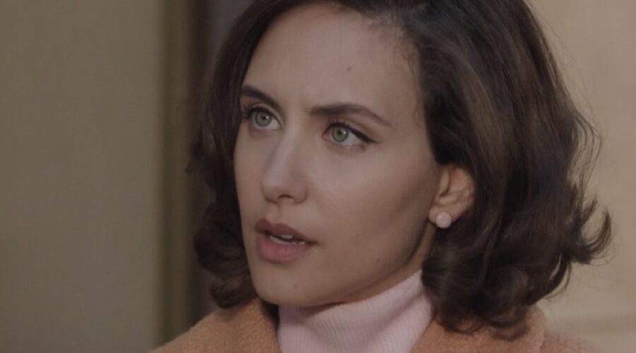 Silvia Bruno (Agata Puglisi) in una scena della puntata 111 de “Il Paradiso Delle Signore 10”. Credits: Rai.