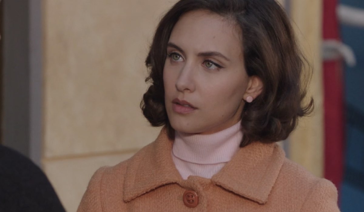 Silvia Bruno (Agata Puglisi) in una scena della puntata 111 de “Il Paradiso Delle Signore 10”. Credits: Rai.