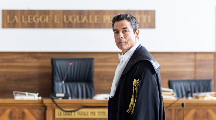 Alessandro Gassmann (Guido Guerrieri) in una scena di “Guerrieri - La regola dell'equilibrio”. Credits: Giuseppe Di Viesto/Rai.