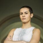 Carlotta Pinto (Marika) in un posato per “Mare Fuori 6”. Credits: Sabrina Cirillo/Rai.