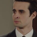 Elia Marangon (Ettore Marchesi) in una scena della puntata 112 de “Il Paradiso Delle Signore 10”. Credits: Rai.