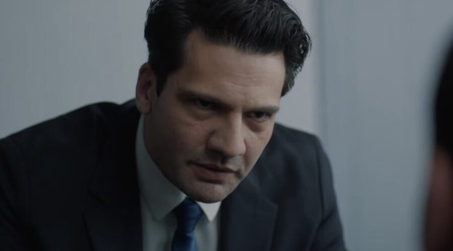 Ilgaz In Una Scena Di Segreti Di Famiglia 3 Credits Mediaset Infinity