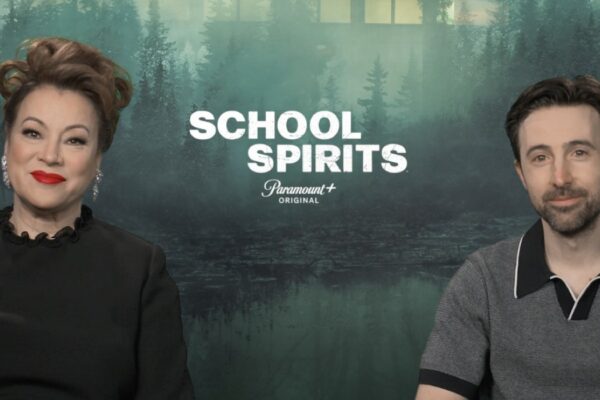Intervista A Josh Zuckerman E Jennifer Tilly Per School Spirits 3