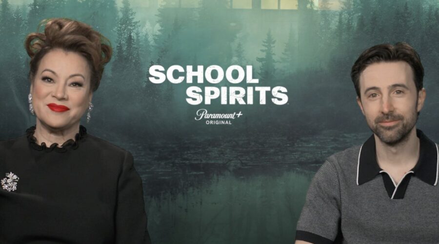 Intervista A Josh Zuckerman E Jennifer Tilly Per School Spirits 3