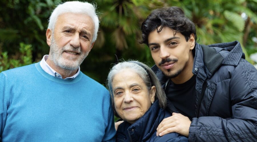 Patrizio Rispo, Nunzia Schiano, Paolo De Gregorio In Un Posto Al Sole Credits Rai