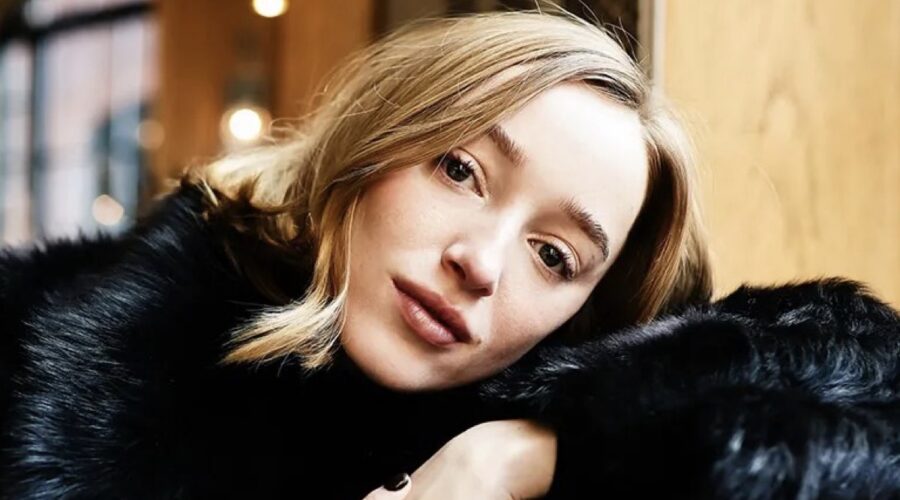 Phoebe Dynevor Via Instagram