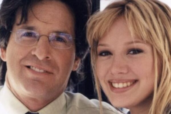 Robert Carradine E Hilary Duff Sul Set Di Lizzie Mcguire Credits Via Instagram