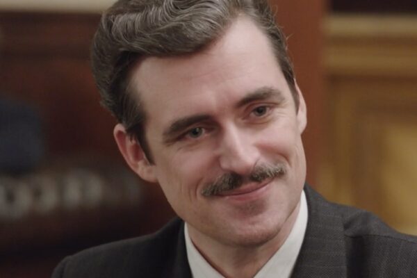 Flavio Parenti (Tancredi Di Sant'Erasmo) in una scena della puntata 113 de “Il Paradiso Delle Signore 10”. Credits: Rai.