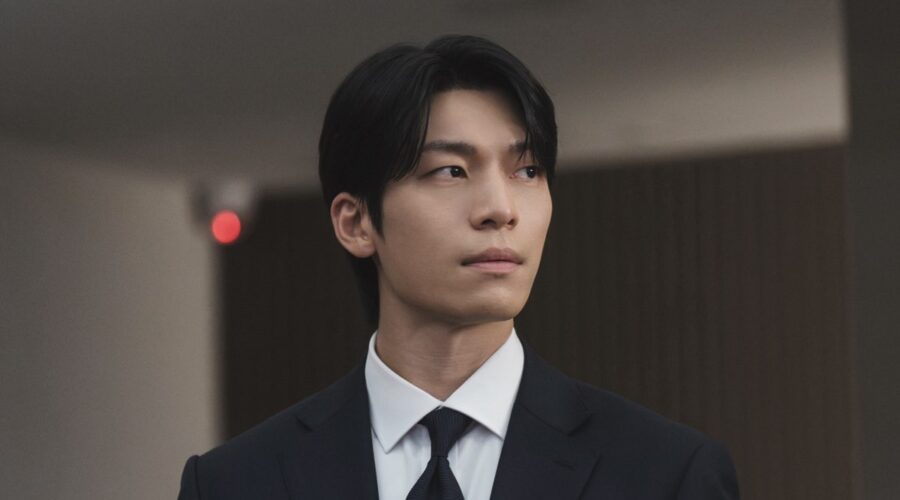 Wi Hajun In Siren's Kiss Credits Prime Video