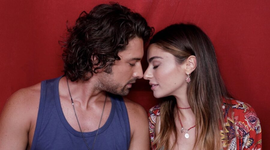 Alp Navruz E Ayça Ayşin Turan In Be My Sunshine Credits Mediaset Infinity