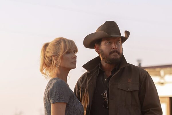 Kelly Reilly (Beth Dutton), Cole Hauser (Rip Wheeler) In Dutton Ranch Credits Paramount +