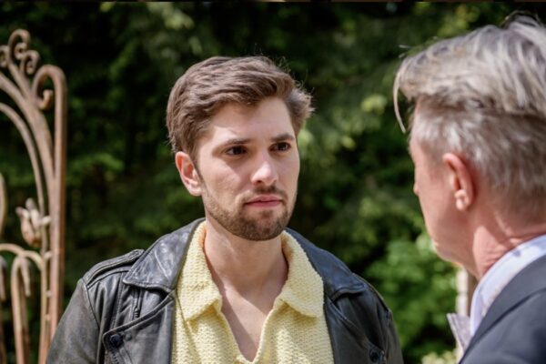 Tempesta D'amore 21 - 11 Retequattro Elias Reichert Interpreta Henry Mutter Credirs Rete In Rete