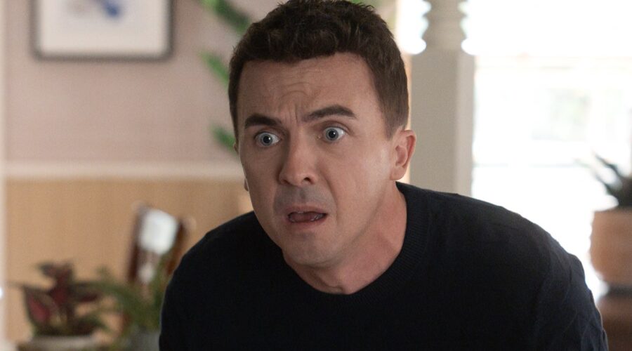 Frankie Muniz (Malcolm) In Malcolm Che Vita Credits Disney Plus