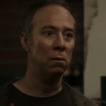 Kevin Sussman è Stuart Bloom In Stuart Fails To Save The Universe Hbo Max