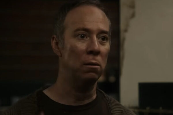 Kevin Sussman è Stuart Bloom In Stuart Fails To Save The Universe Hbo Max
