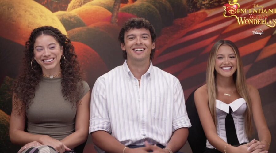 Descendants: Wicked Wonderland, Intervista A Liamani Segura, Alexandro Byrd E Kiara Romero
