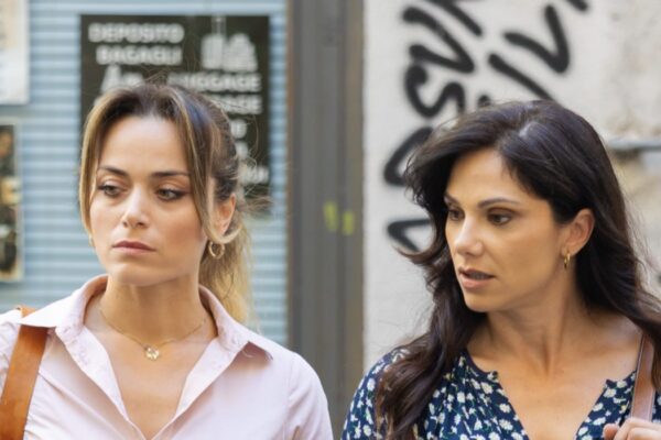 Imma Pirone, Daniela Ioia In Un Posto Al Sole Credits Rai