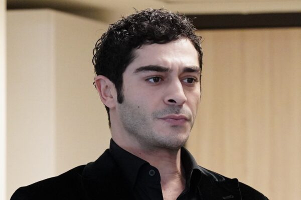 Racconto Di Una Notte Canale 5 Burak Deniz (Mahir Yilmaz)