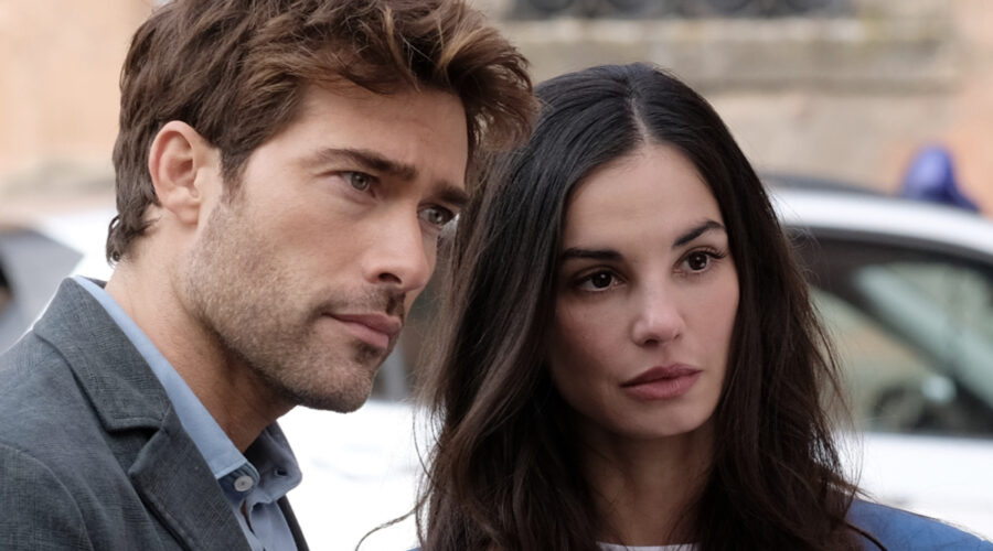 Rodrigo Guirao DíAz E Francesca Chillemi In Viola Come Il Mare 3 Credits Mediaset