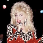 Dolly Parton Died On Aug. 25 At The Age Of 80. Jim Smeal:Ron Galella Collection Via Getty