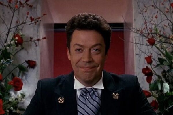 Tim Curry In Mamma Ho Perso L'Aereo 2 Credits Disney Plus