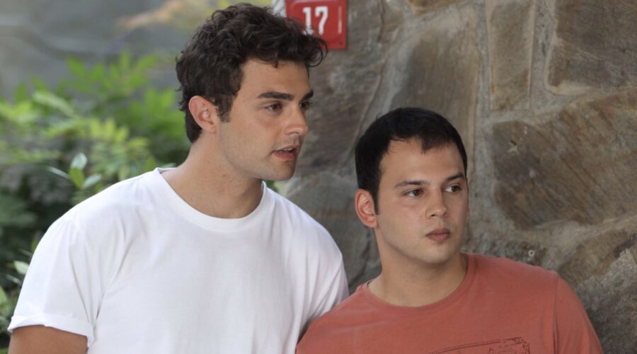 Tutto Per La Mia Famiglia Ii Canale 5 Yigit KoçAk (ÖMer Eren) E Cihan Simsek (Ogulcan Eren)