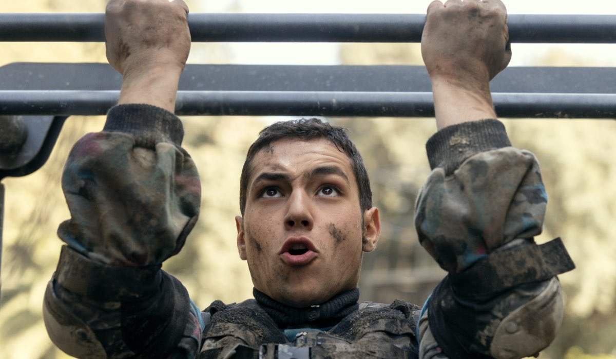 Ciro Minopoli In Una Scena Di Minerva La Scuola Credits Netflix Eduardo Castaldo