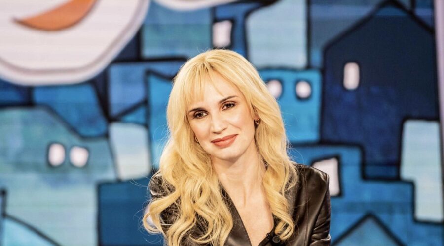 Emanuela Fanelli In Peccato Credits Hbo Max