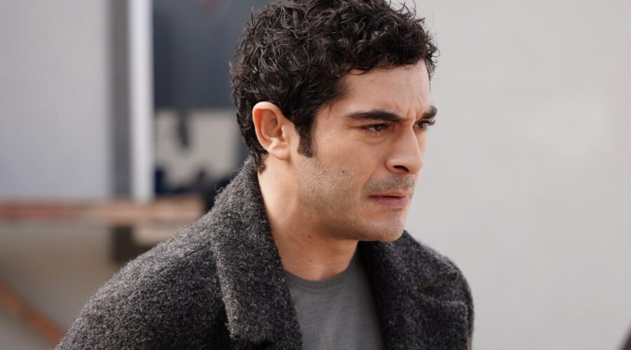 Racconto Di Una Notte Canale 5 Burak Deniz (Mahir Yilmaz)
