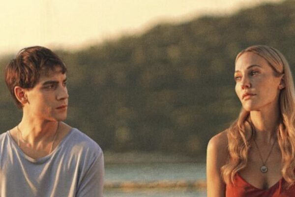 “Too Young To Love Me” Cover Mediaset