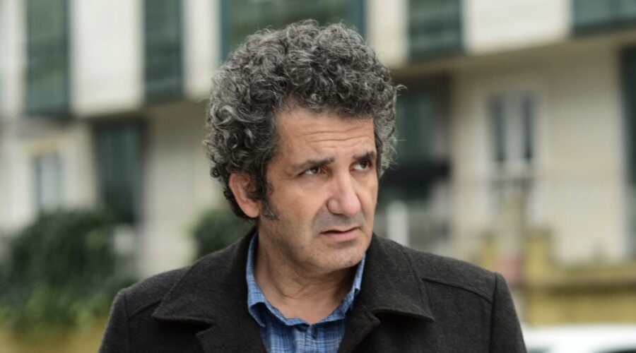 Tutto Per La Mia Famiglia Ii Canale 5 CüNeyt Mete (Orhan Eren)