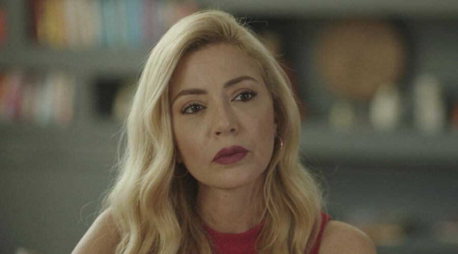 Tutto Per La Mia Famiglia Ii Canale 5 Simge SelçUk (Nebahat Atakul)