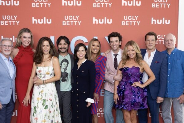 Reunion Ugly Betty Instagram